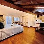Sonia Campo De\' Fiori Apartment